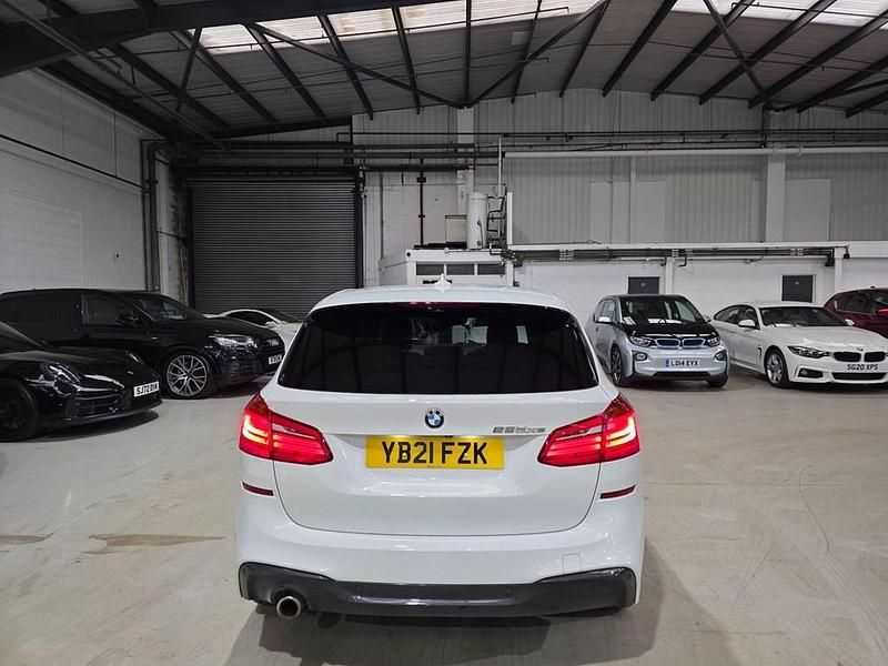 Usado BMW 225 M Sport 2021 Blanco Monovolumen