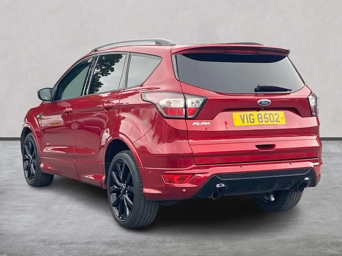 Used Ford Kuga ST-Line X 180 HP (132 kW) 2017 Red SUV