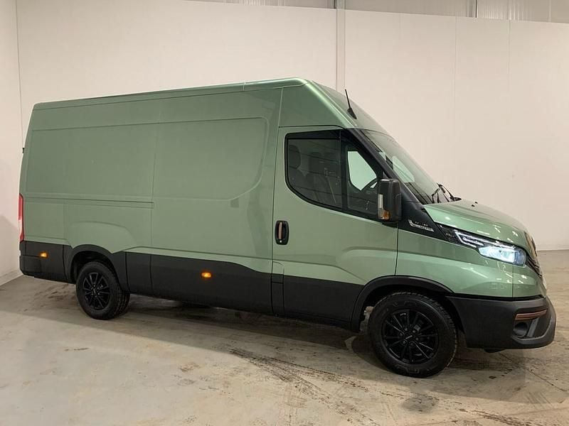 Used Iveco Daily 2024 Green Van