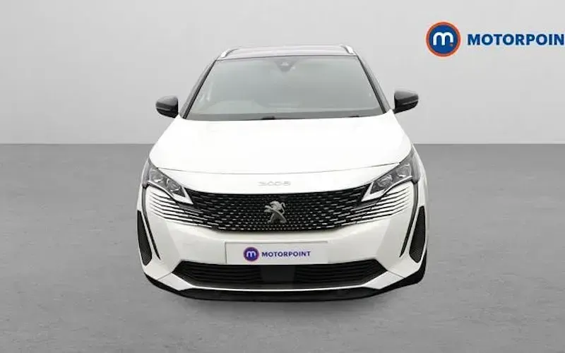 Used Peugeot 3008 Premium 131 HP (96 kW) 2022 White SUV