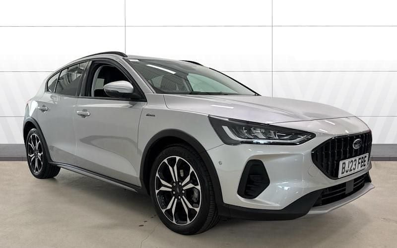 Used Ford Focus Active X 125 HP (91 kW) 2023 Silver Hatchback