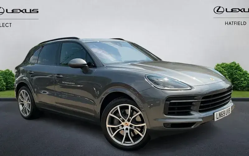 Used Porsche Cayenne 441 HP (324 kW) 2019 SUV