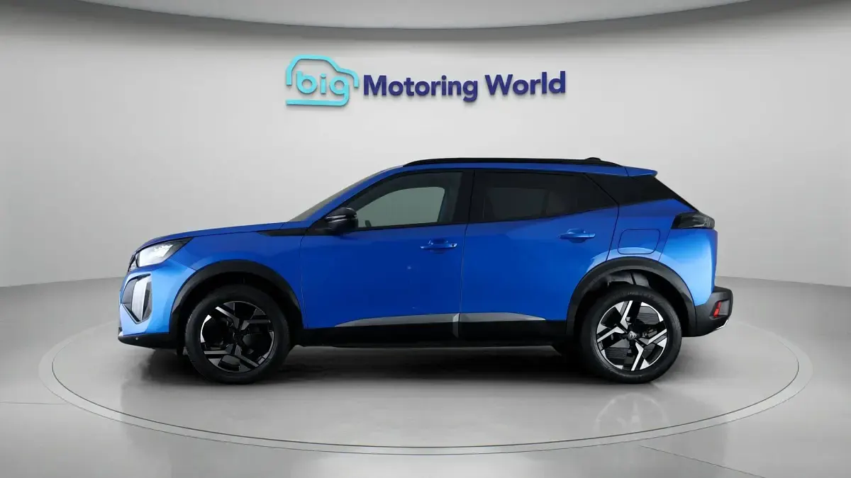 Used Peugeot 2008 Allure 131 HP (96 kW) 2024 Blue SUV