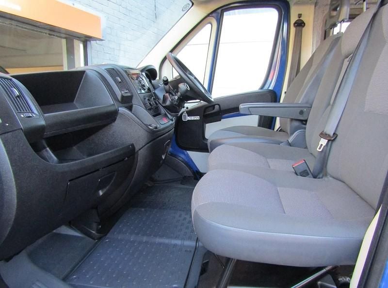 Used Peugeot Boxer 2014 Blue Van