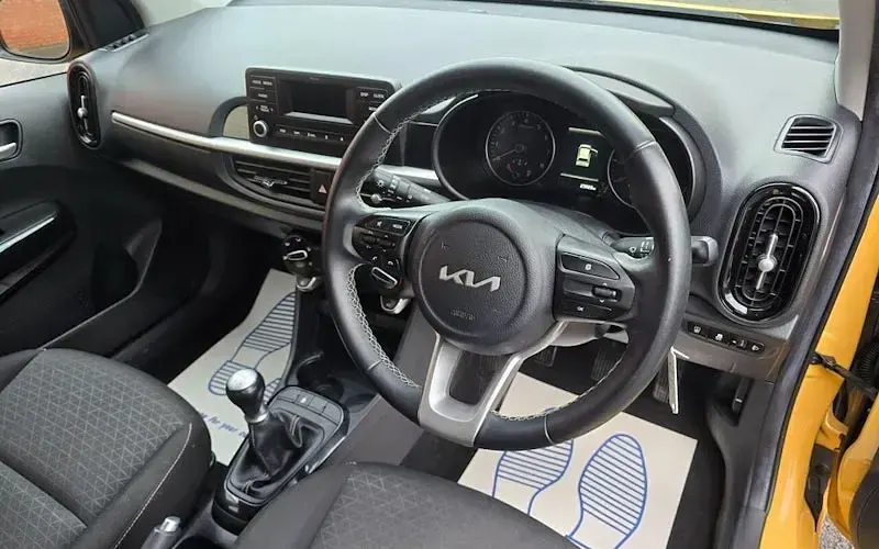 Second-hand Kia Picanto 67 CP (49 kW) 2024 Hatchback