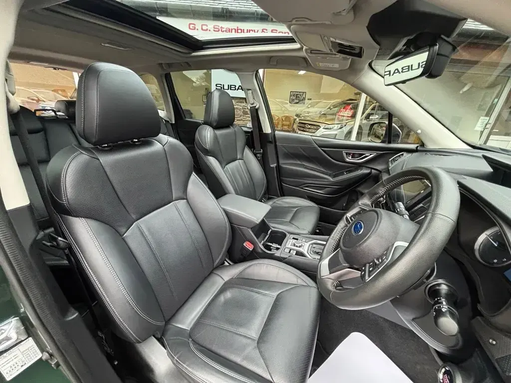 Used Subaru Forester Premium 2024 Green SUV