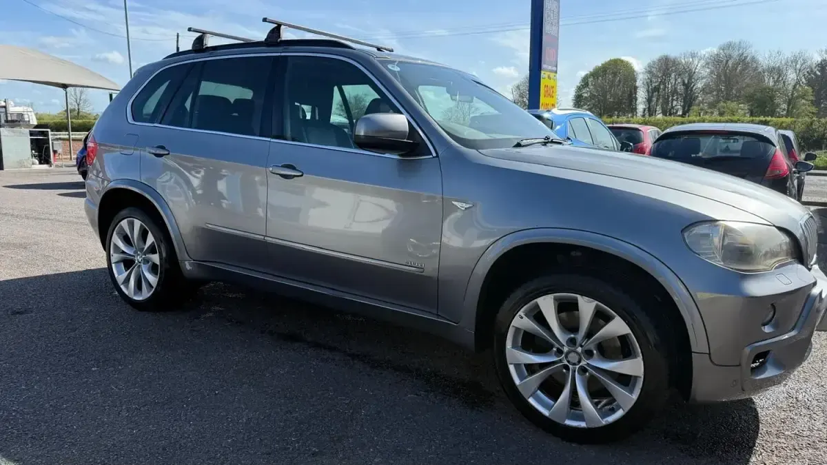 Begagnad BMW X5 M Sport 235 HK (172 kW) 2007 Grå SUV