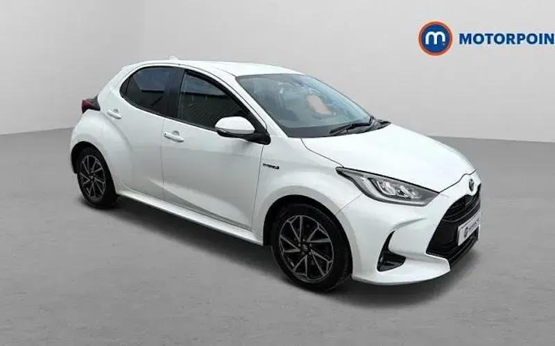 Used Toyota Yaris Design 116 HP (85 kW) 2026 Hatchback