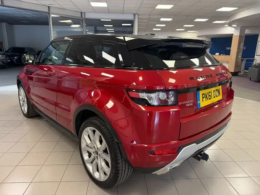 Gebraucht Land Rover Range Rover evoque Dynamic 190 PS (139 kW) 2011 Rot Coupé