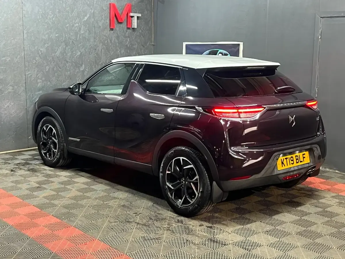 Używany DS Automobiles DS3 Prestige 2019 Purpurowy Minivan
