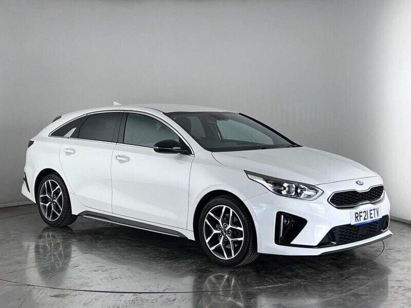 White Used 2021 Kia ProCeed GT-Line Hatchback | £11,650 (Super price) - Image 1/3