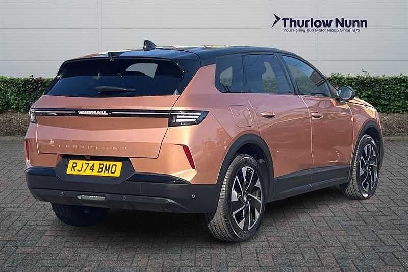 Used Vauxhall Grandland X Ultimate 136 HP (100 kW) 2025 Brown SUV