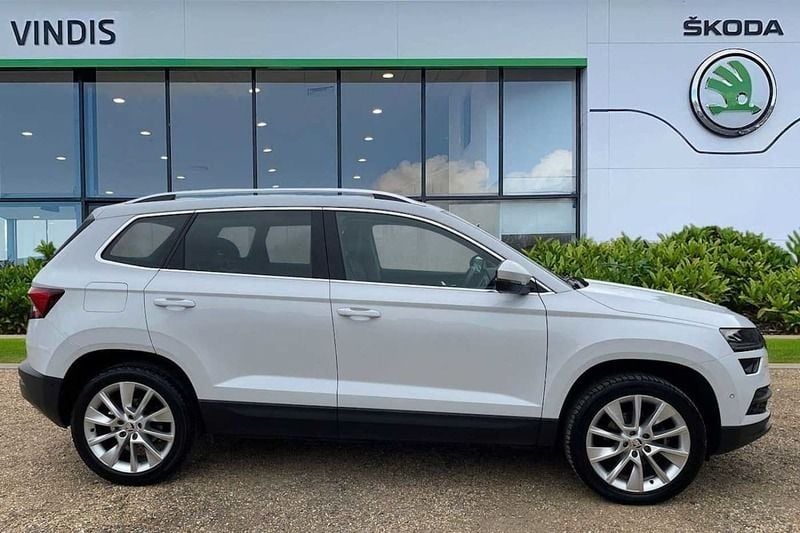 Used Skoda Karoq SE L 150 HP (110 kW) 2020 White SUV