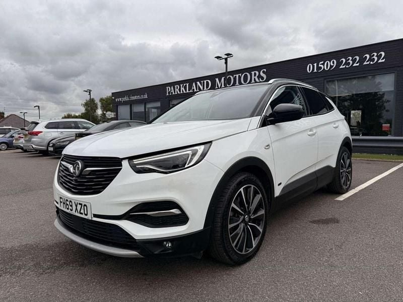 Used Vauxhall Grandland X Ultimate 300 HP (220 kW) 2020 White SUV