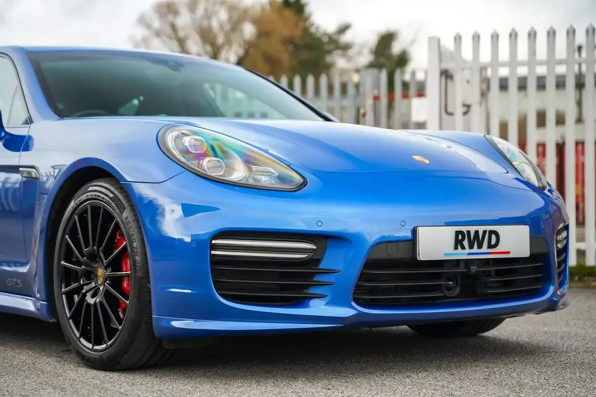 Used Porsche Panamera 2016 Blue Hatchback