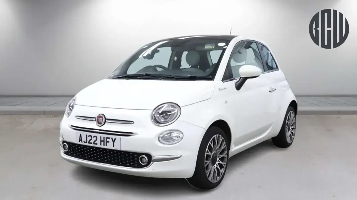 Used Fiat 500 Dolcevita 70 HP (51 kW) 2022 White Hatchback