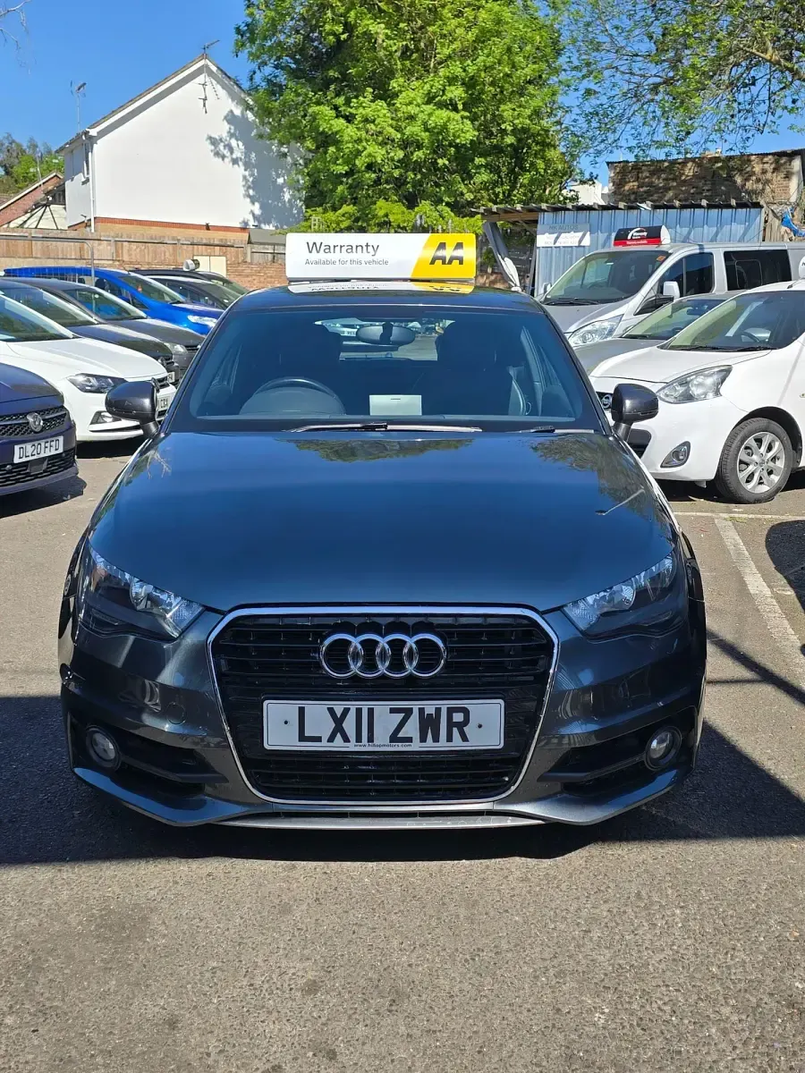 Usado Audi A1 S-Line 2011 Gris Utilitario