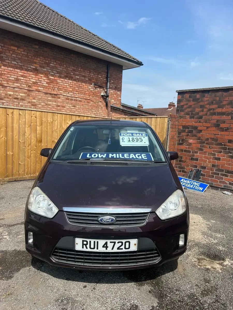 Used Ford C-MAX Zetec 2008 Red MPV
