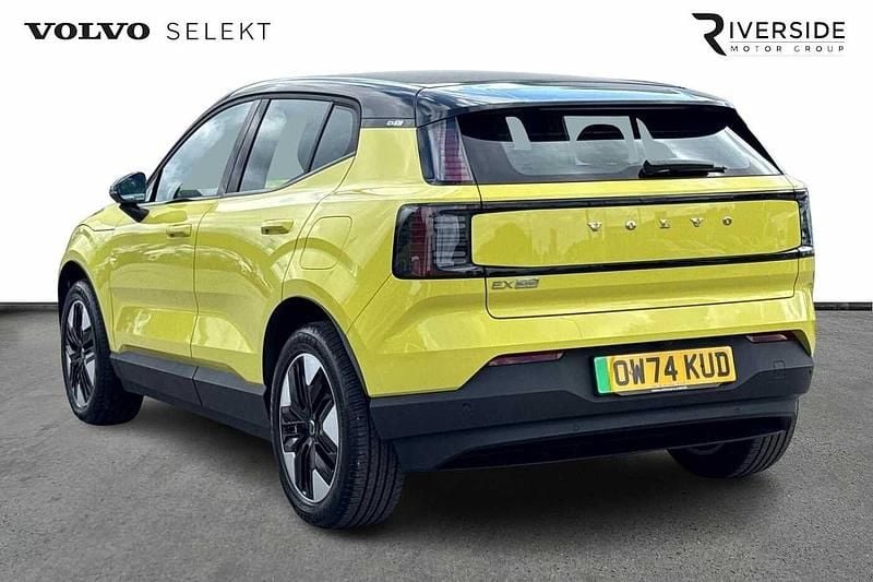 Used Volvo EX30 Plus 200 kW (272 HP) 2024 Moss yellow SUV