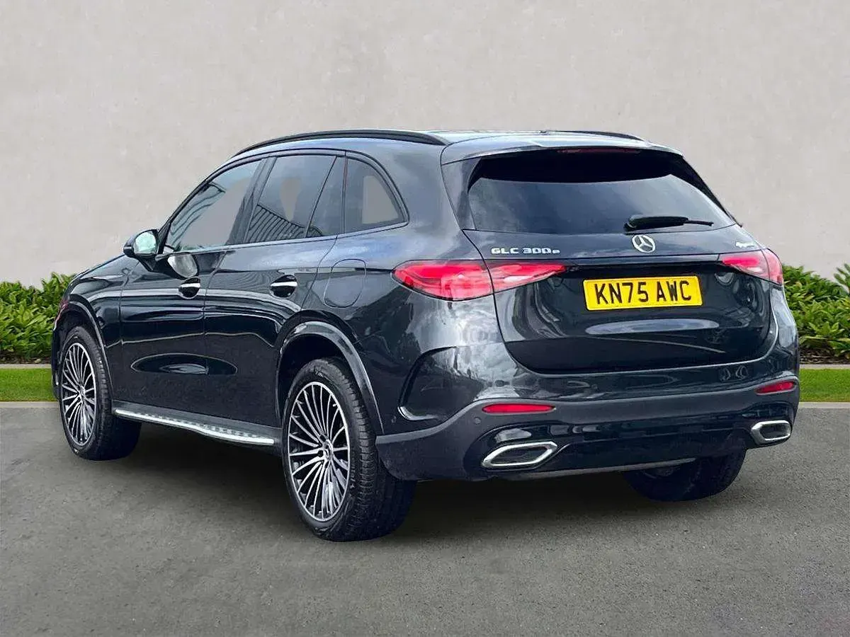 Used Mercedes GLC300e AMG line 2025 Grey SUV