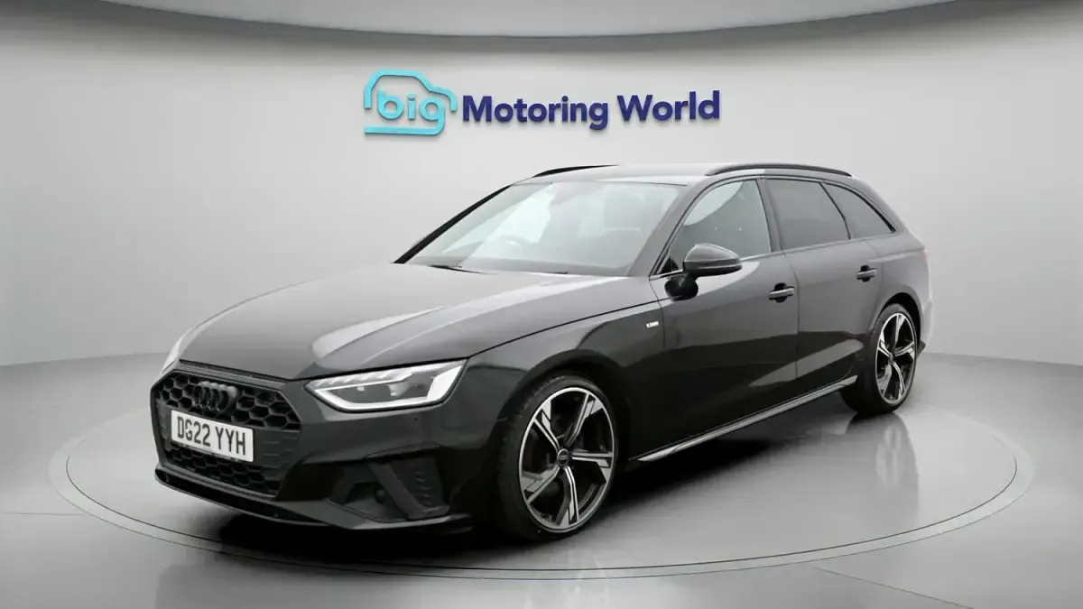Used Audi A4 Black Edition 150 HP (110 kW) 2022 Black Estate