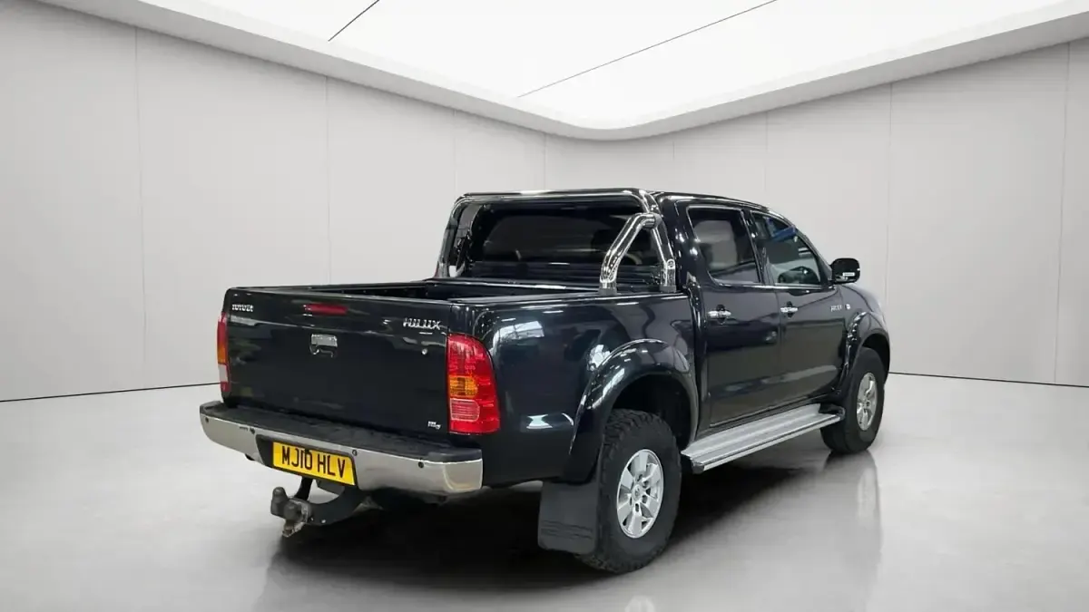 Usado Toyota HiLux 2010 Preto Pickup
