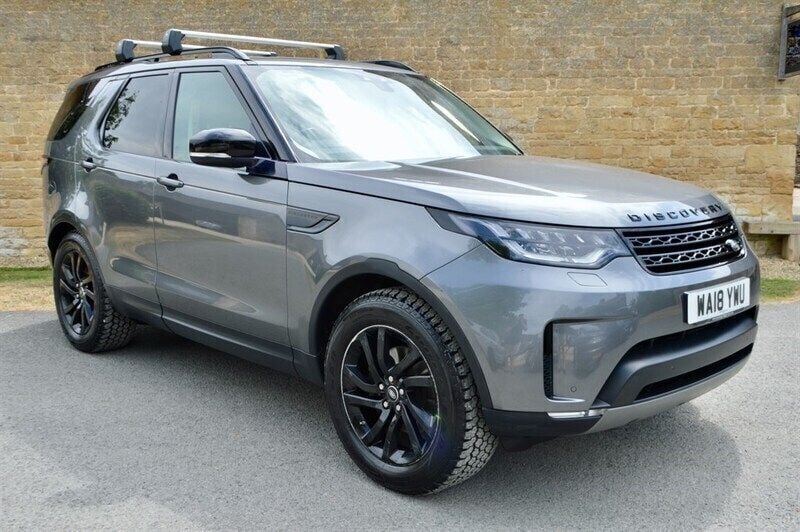 Grey Used 2018 Land Rover Discovery 5 HSE SUV | £12,995 (Super price) - Image 1/4