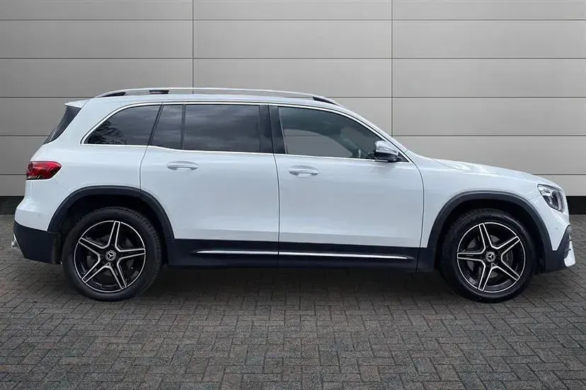 Used Mercedes GLB200 Executive 163 HP (119 kW) 2023 White SUV