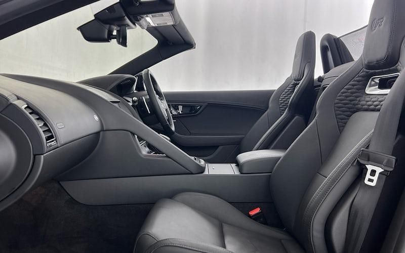 Used Jaguar F-Type Supercharged 575 HP (422 kW) 2022 Cabriolet