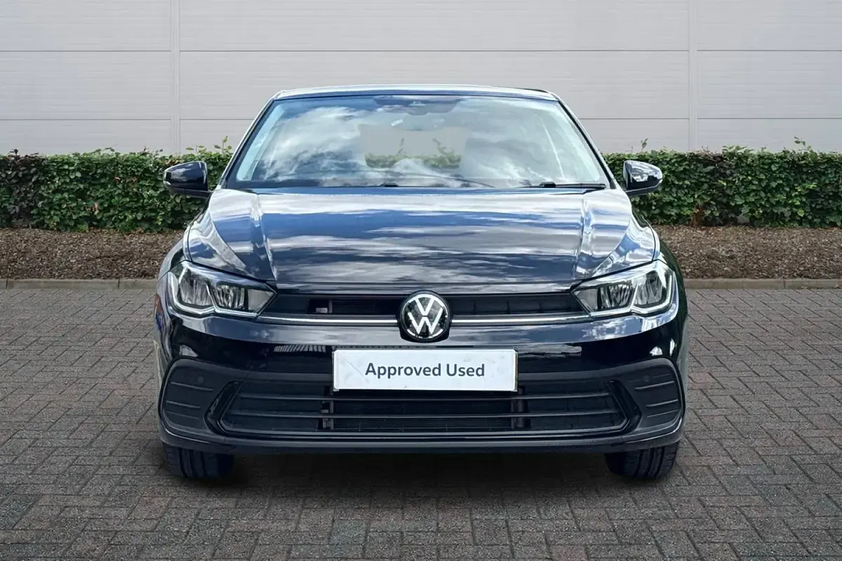 Used VW Polo Match 95 HP (69 kW) 2025 Deep black Hatchback