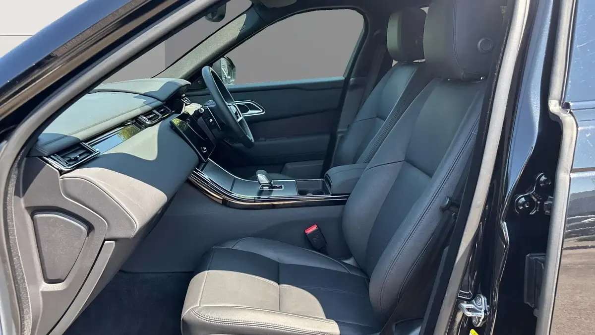 Used Land Rover Range Rover Velar SE Dynamic 204 HP (150 kW) 2024 Other SUV