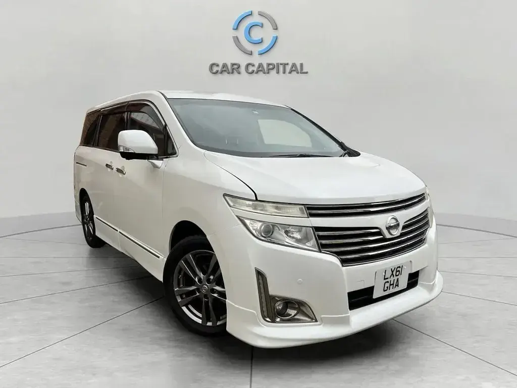 Used Nissan Elgrand 2012 White MPV