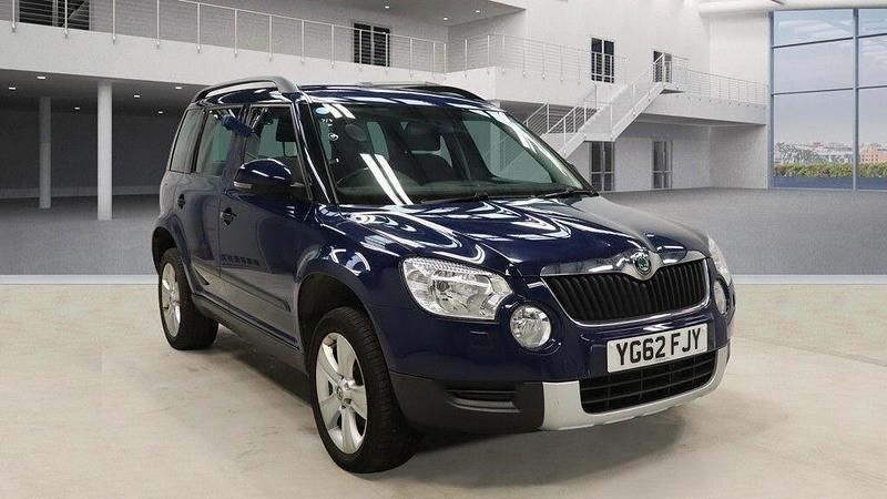 Used Skoda Yeti SE 140 HP (102 kW) 2012 Blue SUV