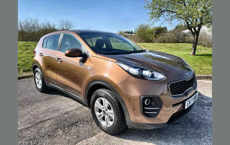 Yellow Used 2017 Kia Sportage SUV | £7,291 (Good price) - Image 1/4