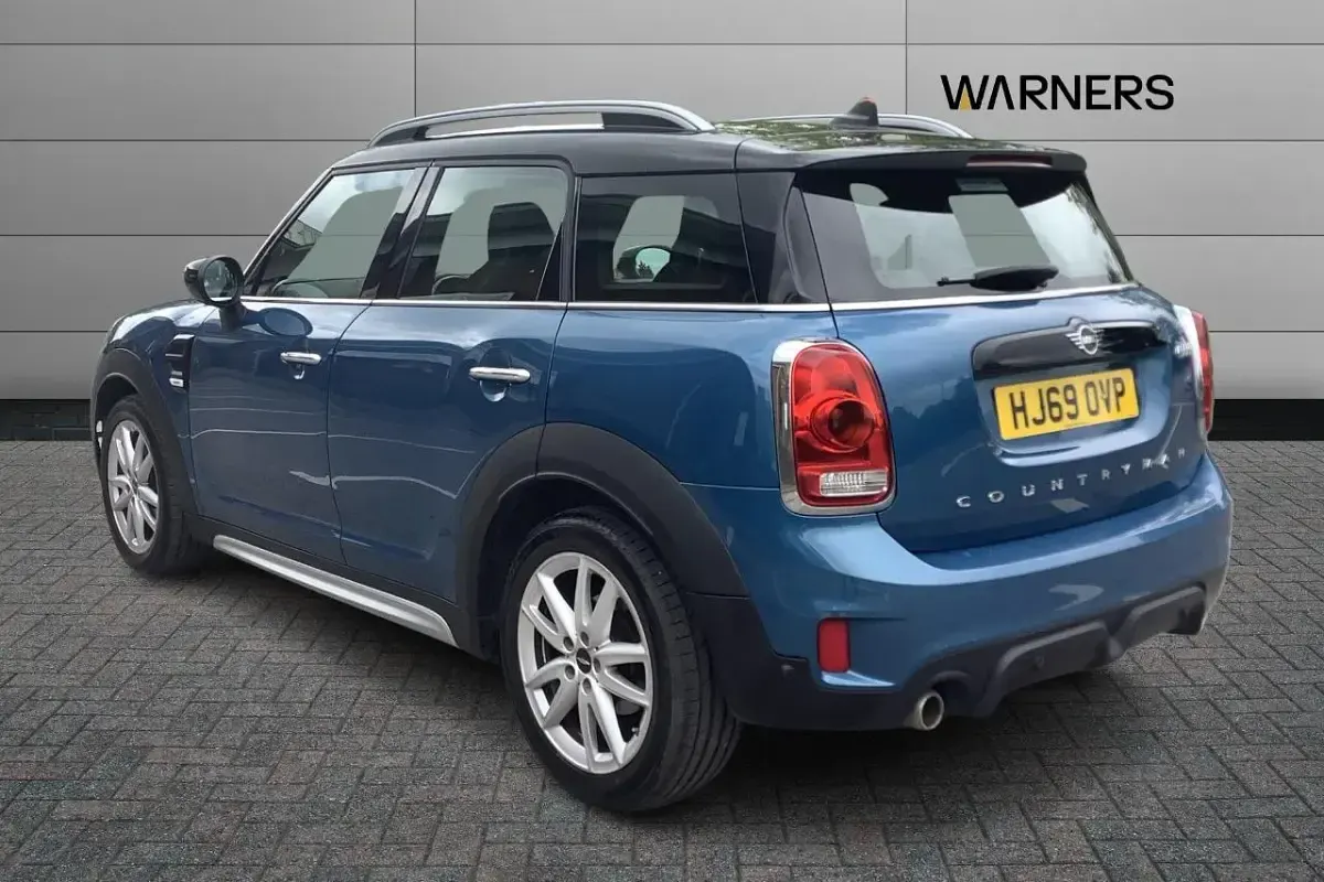 Used Mini Cooper Countryman Sport 134 HP (98 kW) 2019 Blue SUV