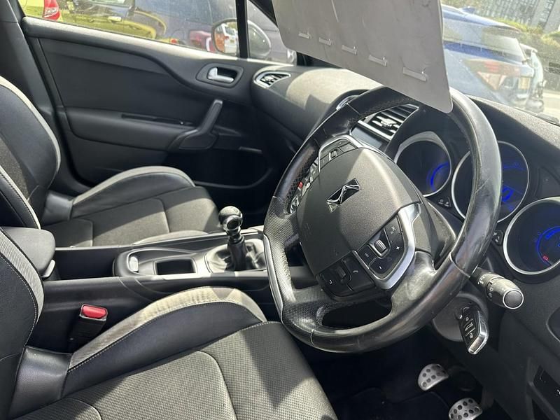 Używany Citroën DS4 160 KM (117 kW) 2013 Szary Hatchback
