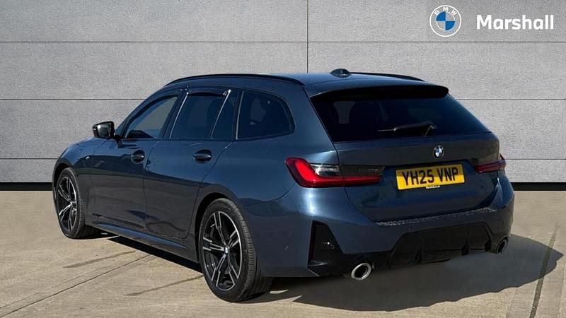 Used BMW 320 M Sport 184 HP (135 kW) 2025 Arctic race blue metallic Estate