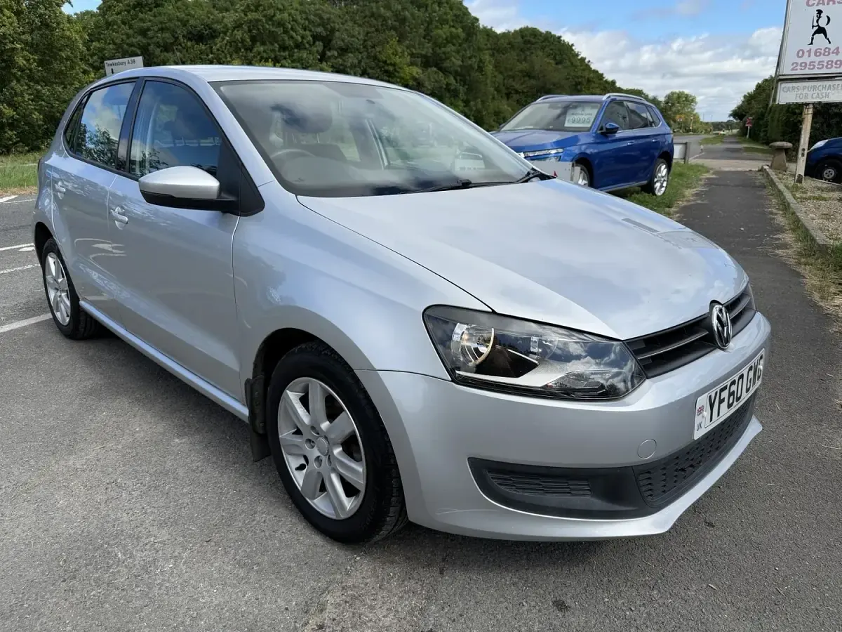 Used VW Polo SE 85 HP (62 kW) 2010 Silver Hatchback