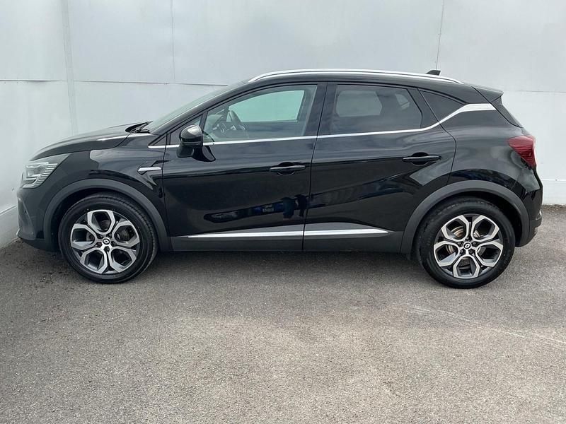 Used Renault Captur Techno 91 HP (66 kW) 2023 Black SUV