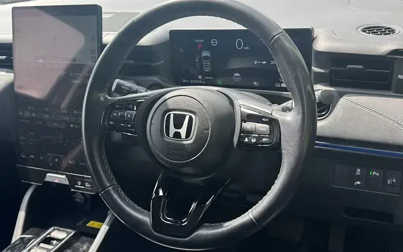 Used Honda e:Ny1 Elegance 150 kW (204 HP) 2024 White SUV