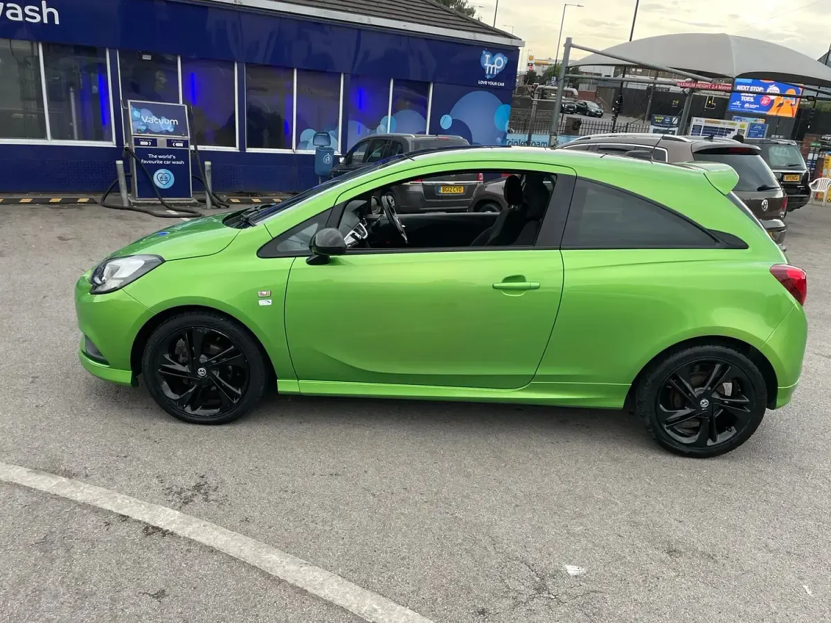 Used Vauxhall Corsa Edition 2017 Green Hatchback