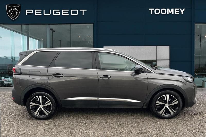 Used Peugeot 5008 GT-line 129 HP (94 kW) 2022 Grey SUV