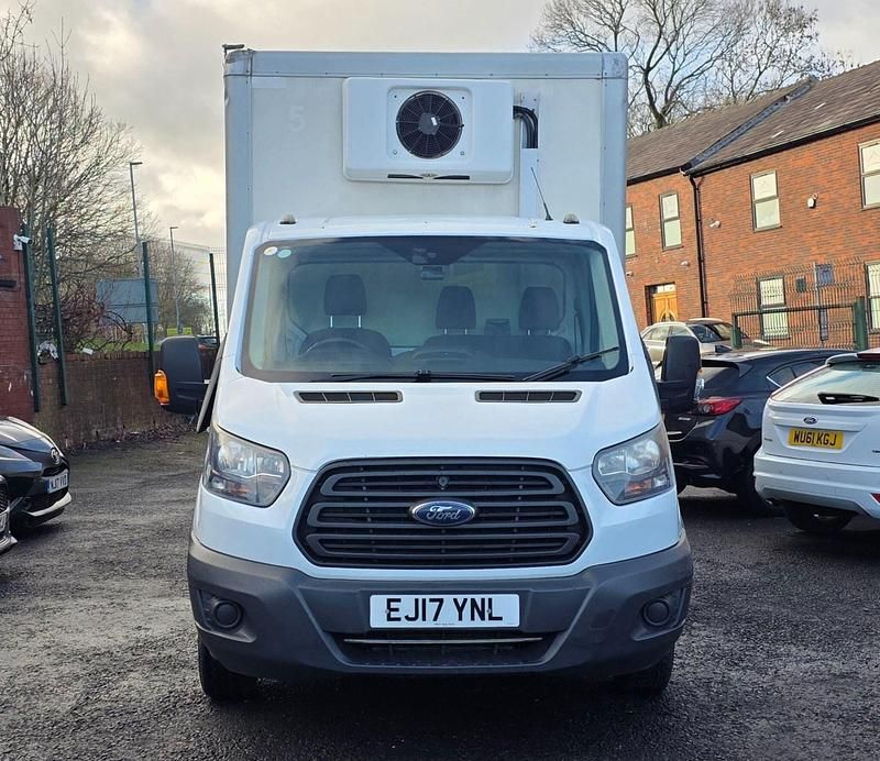 Second-hand Ford Transit S 130 CP (95 kW) 2017 Alb Cabrio