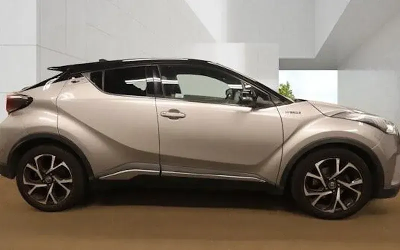 Used Toyota C-HR 122 HP (89 kW) 2019 SUV