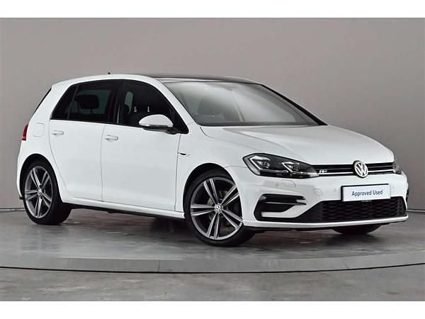 White Used 2020 VW Golf VII R-line Edition Hatchback | £16,928 (Fair price) - Image 1/4