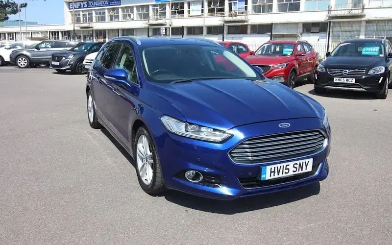 Used Ford Mondeo Titanium 240 HP (176 kW) 2015 Estate