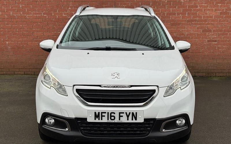 Used Peugeot 2008 Active 82 HP (60 kW) 2016 White SUV