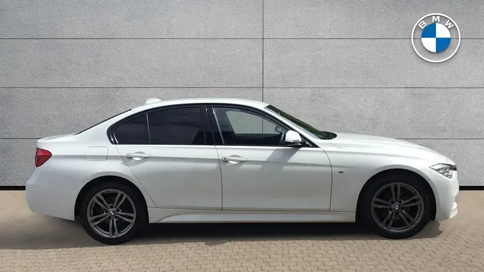 Used BMW 320 M Sport 187 HP (137 kW) 2016 White