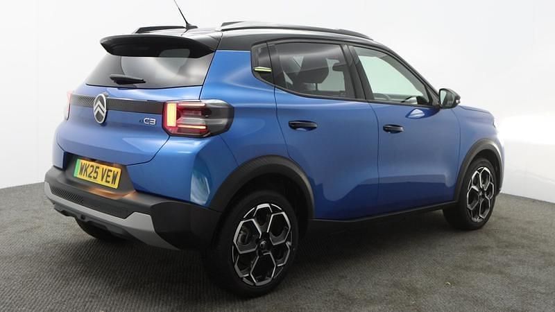 Used Citroën e-C3 83 kW (113 HP) 2025 Blue Hatchback