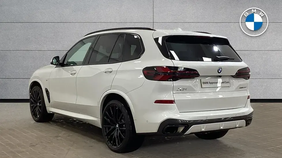 Used BMW X5 M Sport 294 HP (216 kW) 2025 White SUV